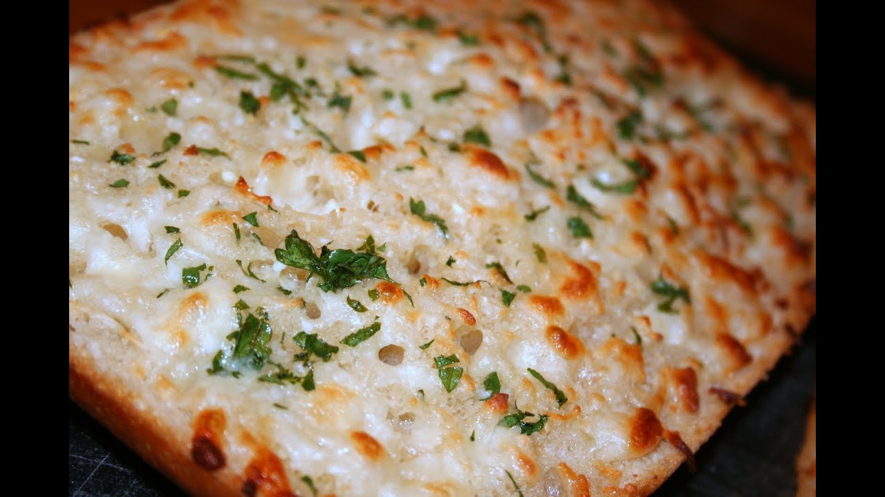 Garlic Cheese Bread by YouTube