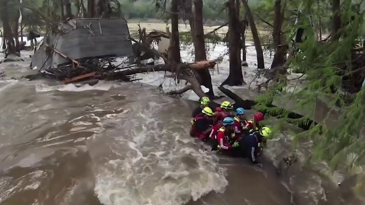 The Mexican rescue team assisting in Hill Country floods relief - YouTube