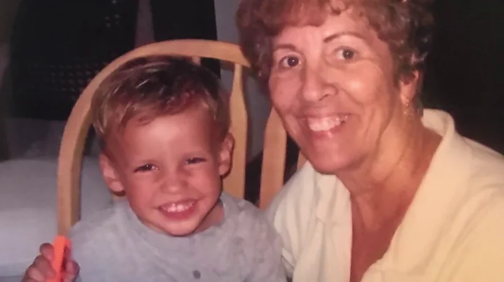 Happy Thanksgiving, Mom!