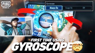 This Player Uses Gyroscope For First Time | Reacting On Athena Gaming Pubg Mobile