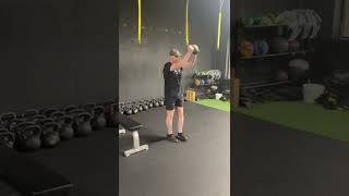 Alternating Split Stance Kettlebell Chop