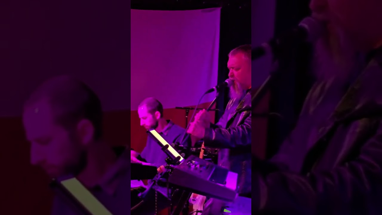 Puce Floyd: Have A Cigar m3 @magnolia 