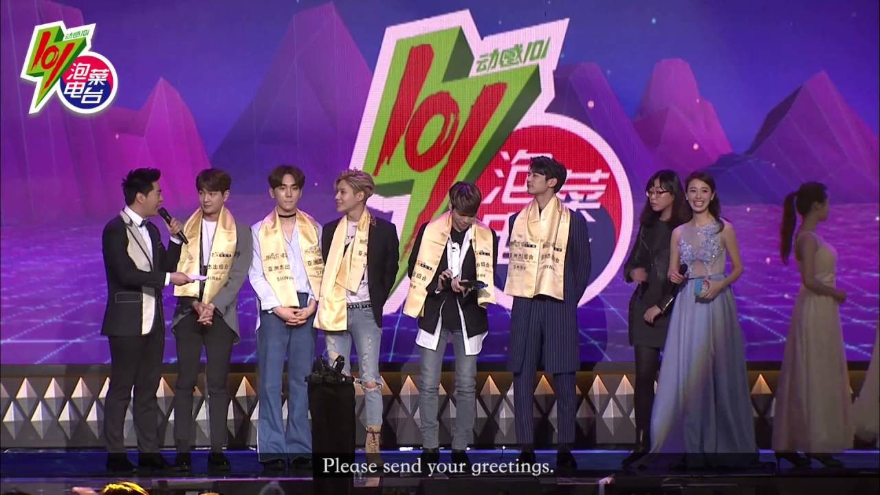 Exclusive Video clip of SHINee winning the “Asia's Outstanding Group