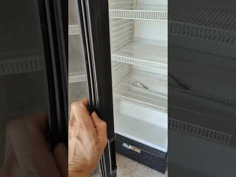 Холодильна шафа - вітрина Ice Stream б/в, однодверна шафа холодильна б в, видео 1
