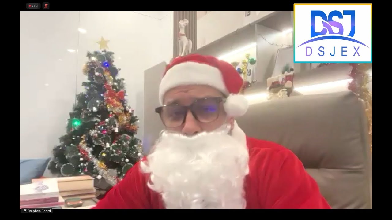Professor Stephen Beard Santa Claus Zoom on 12-25-2025 - SY BG-Superstar 