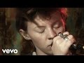 Download La Roux - Armour Love (Down The Front Session) La Roux - Armour Love (Down The Front Session)