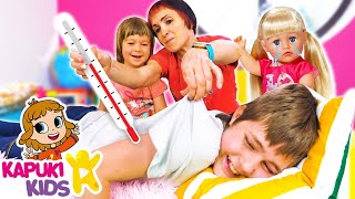 Baby doll needs help! Kids pretend to play toys \& stories for kids. Baby dolls \& Family fun for kids