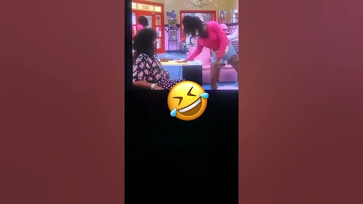 You gotta go to work on Mira Feet #comedy  #pedicure #funny #viral #video