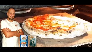 Pizza Napoletana Cotta nel forno di casa..........