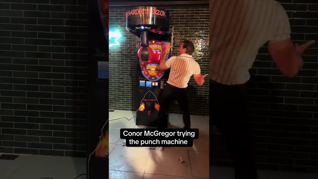 Conor McGregor couldn’t believe his score 👊 (via @hardhitterzuk/TT)