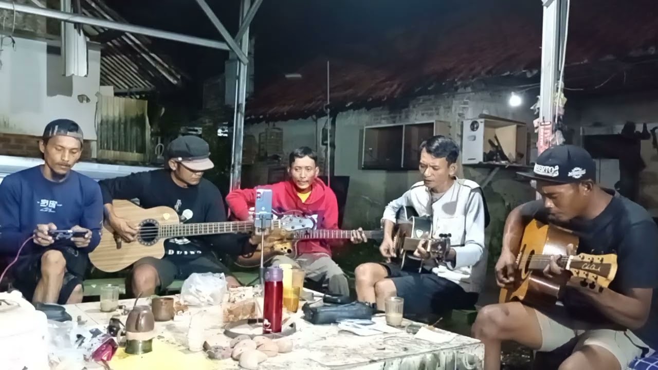 Pelangi - Boomerang versi akustik (Remastered )cover by tikum garage 