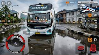 Winspector QQ Trans Bus Navigates Flooded Road Out of Bakauheni Terminal