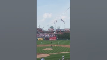 Trea Turner doubles on a fly ball to center fielder Jason Hayward.  #phillies #dodgers
