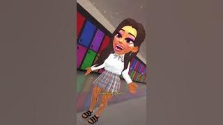 Pick me girl at school 🤣💕