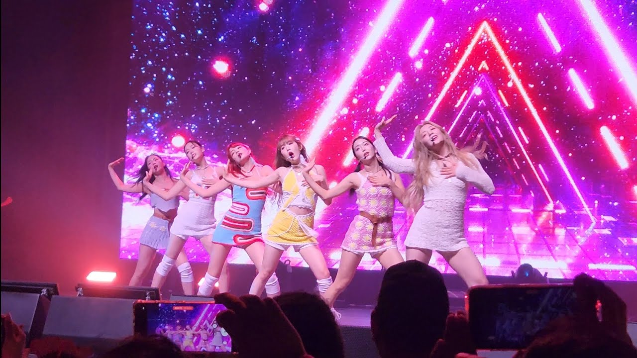 kcon 2022 US Tour - San Francisco  Stayc - So Bad