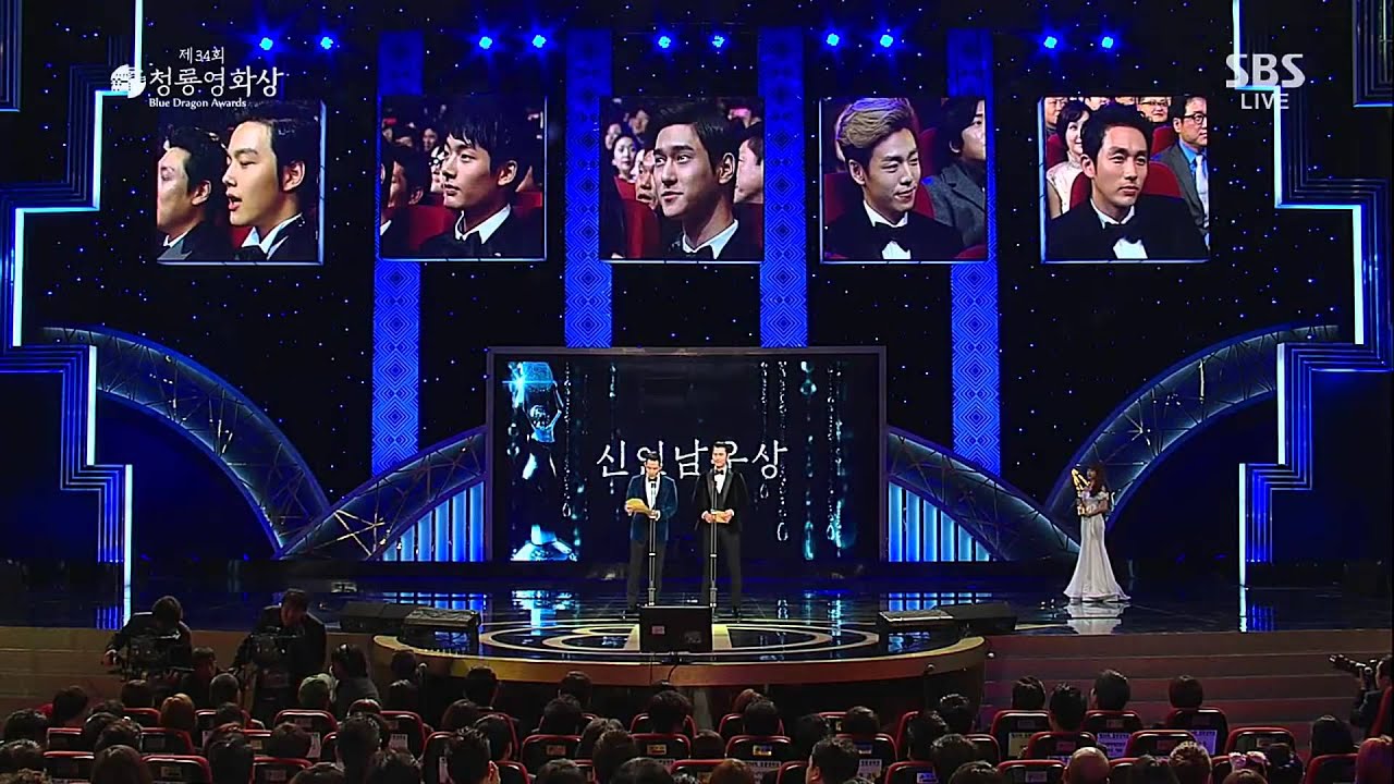 131122 34th blue dragon film awads yeo jingu winning new actor