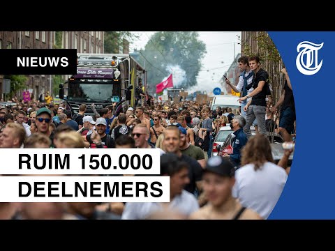 Beelden: enorme drukte bij Unmute Us-demonstratie