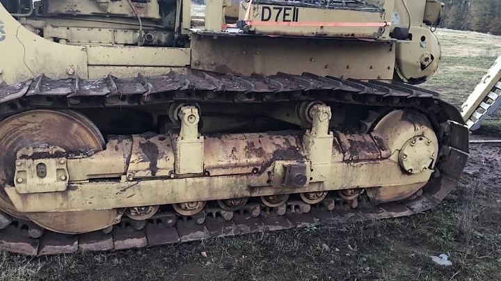 Cat D7E dozer walk around