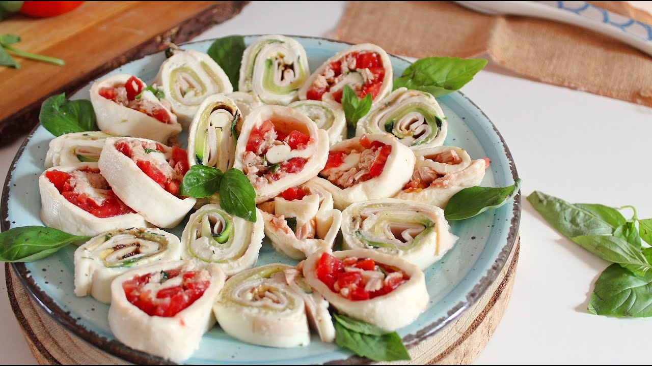 L'IDEA PIU' FRESCA, ORIGINALE  E COLORATA DELL'ESTATE: I ROTOLI DI MOZZARELLA FARCITI