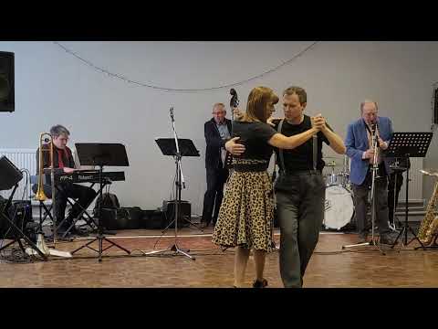 Dream - Tad Newton's Jazz Friends