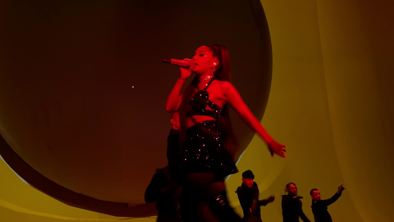 Ariana grande - Into You