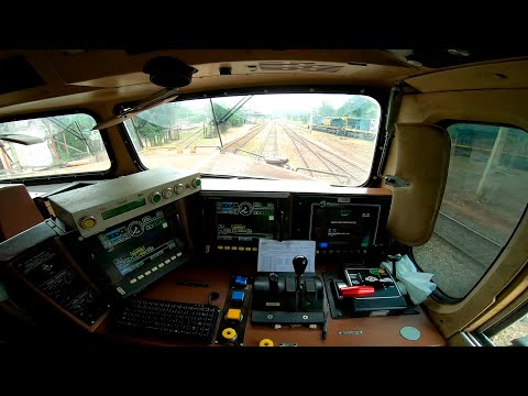 Vídeo: Como Dirigir Um Trem