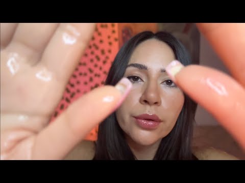 ASMR Masaje con aceite en tu carita (layered sounds, personal attention)