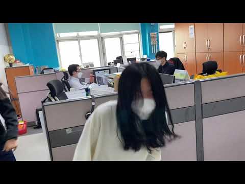 교무실에서 엔시티127 정우씨에게