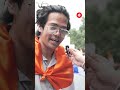 Young Protester’s Powerful Message: No Fear, Firm Support for Cockroaches, Demand for Change