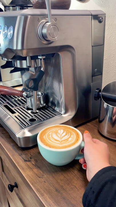 Everything about this 🥹 #maplespice #maple #latte #coffeeinspiration #coffeerecipe #shortsvideo