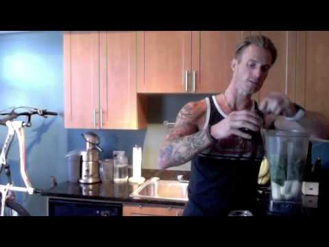 ian-myers-|-protein-plant-based-smoothie