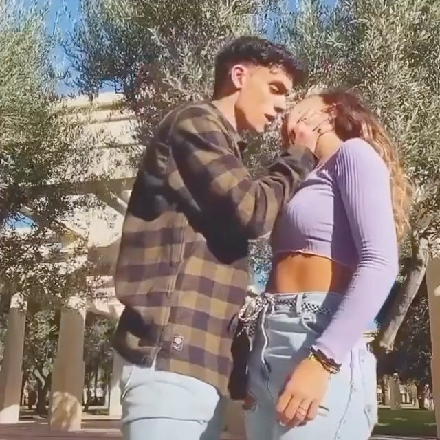 Knee to the crotch #viralvideo #viralvideos #viralshort #viralshorts #lowblow #ballbusting #women