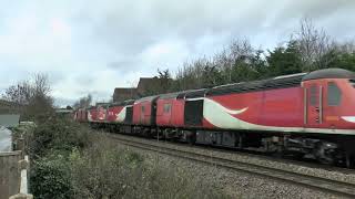 2x47, 4x125 HST's head to Yarmouth, a tin box train heads to Felixstowe   December 2023 by wooltman 383 views 4 months ago 1 minute, 48 seconds