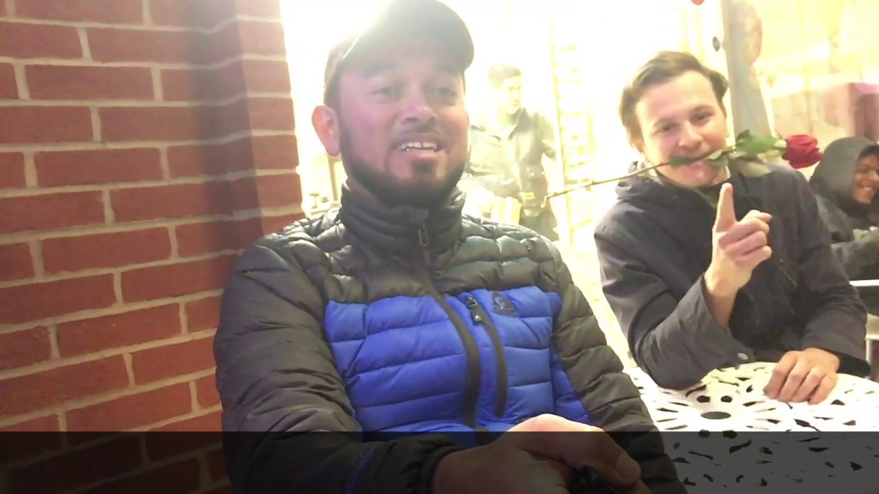 #rosas Regalando Rosas por el Dia De San Valentin