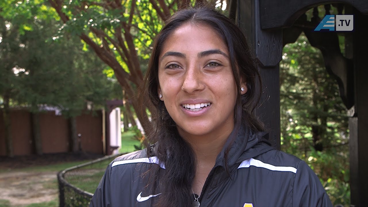 Albany's Vivian Vega Invited to Train with the U-20 Mexican National Team