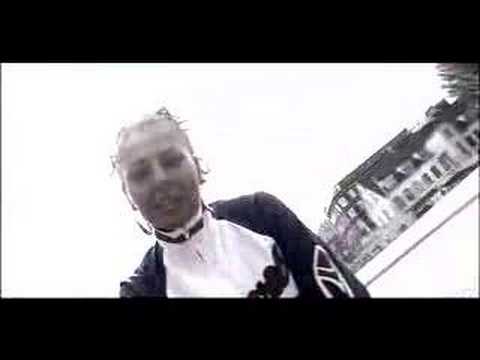Ellie Feat. Natalia Liossi- Keep on Keepin on