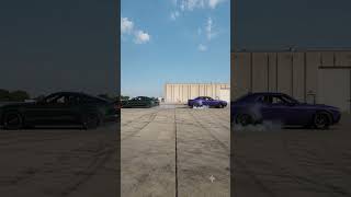 🔥💪Ford Mustang 🟢 vs Dodge Challenger🟣#Mustang #Challenger #TugOfWar #MuscleCars #CarBattle #Shorts 🚀