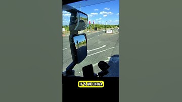 Turning right at a traffic light in an HGV 🚛 🔥 #hgvtest #hgvtraining #hgvlicenceuk