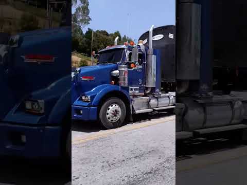 trailer Colombiano.📷🇨🇴🔥 #trucker #camioneros #truck #colombia #trailer #camion #bus #conductor
