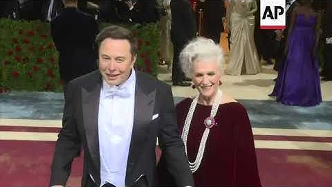 Twitter glitches as links, images fail to load