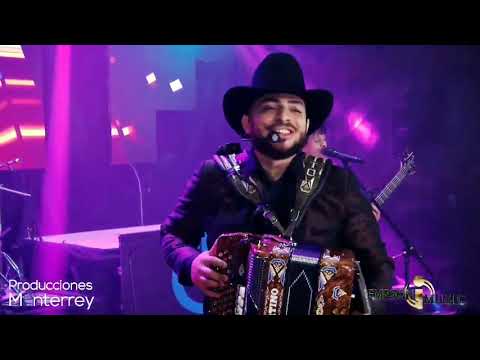 Los Plebes Atrevidos En Vivo - Primo Mayito