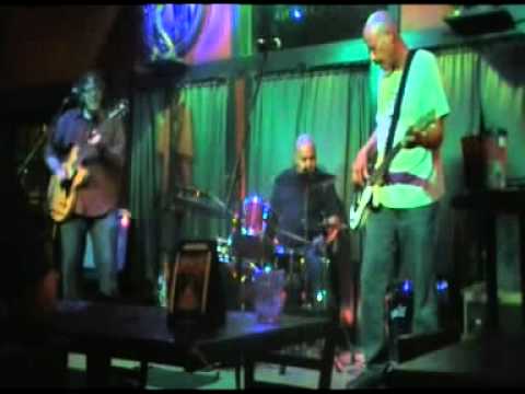 Hash Brown Band - Mambo's Cantina