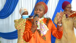 BWANA UMENICHUNGUZA COVER  - SWEET SWAHILI SONG  @KUMAINALTAR