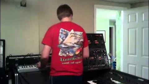 Macbeth M5 Synthesizer Demo