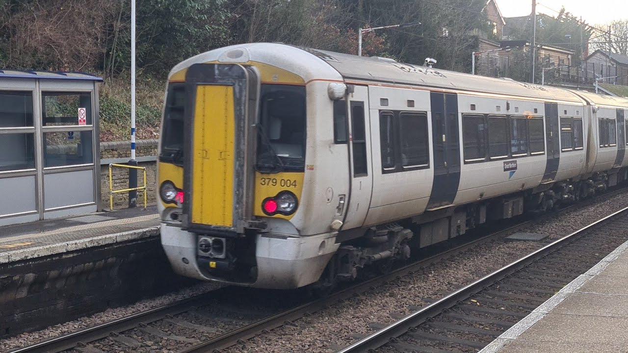 Trains at Winchmore Hill 24/1/26 (Incl. ECML Diverts)