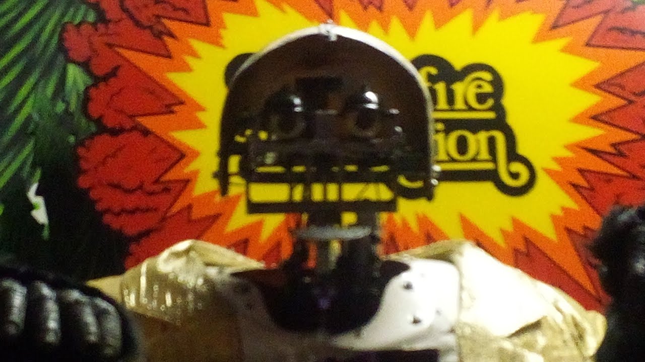 Tech Work on The Rockafire night before Billy Con 5!