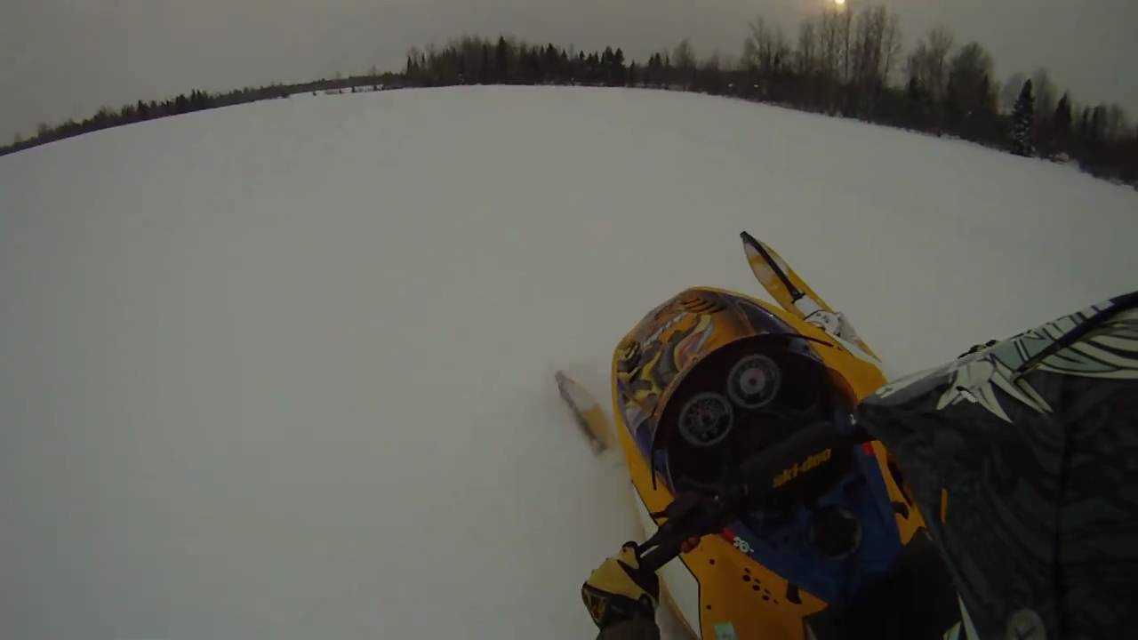 Ski Doo REV MXZ X-RS 800 Deep Powder Carves & Catwalks