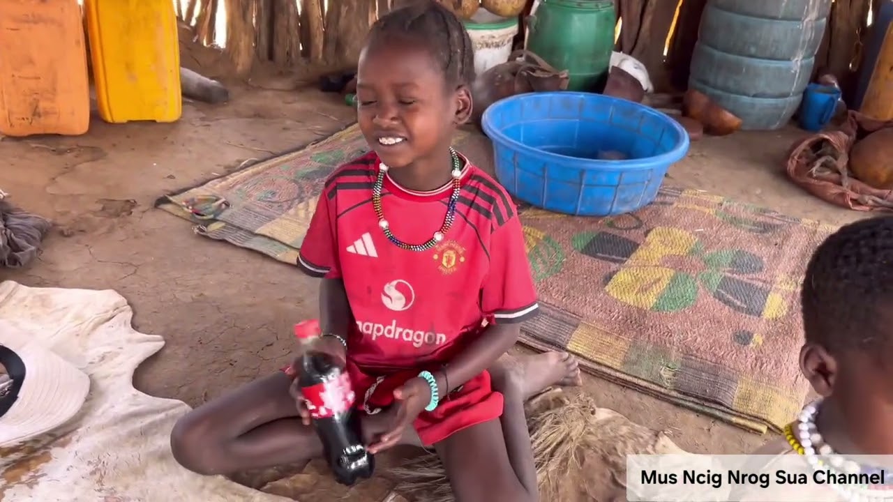 Saib peb ua zaub mov noj nawb