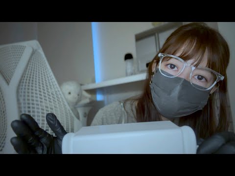 [ASMR] 君の耳の中に何かある / 綿棒 耳掃除 / ear cleaning