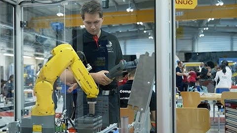 Robot Systems Integration - Luxembourg - WorldSkills Competition 2022 Special Edition